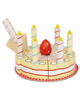 Torta de cumpleaños con velitas
